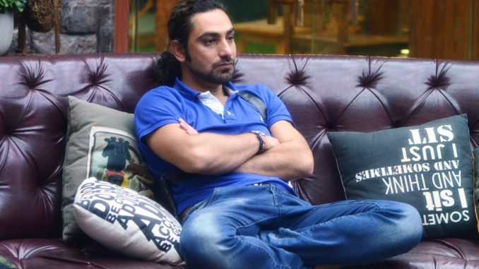 Praneet Bhatt is falling weak inside Bigg Boss
